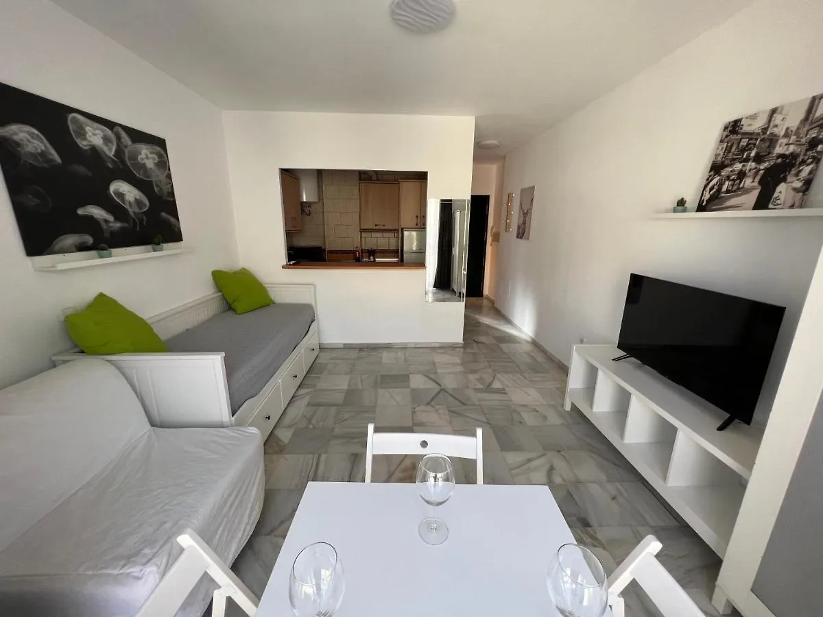 Genuar Apartments Malaga Center 3